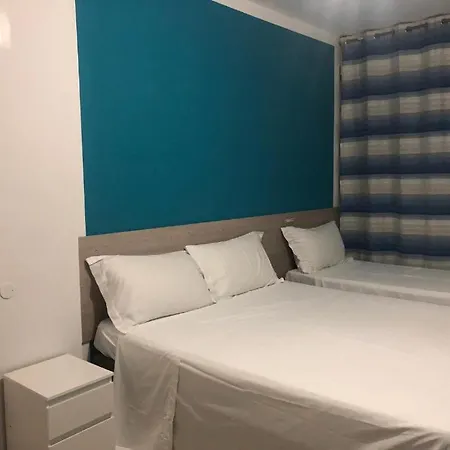 Night 6 B Апартаменты *